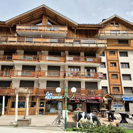 Apartment La - La Mae-9701 *